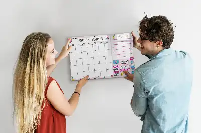 Beschreibbare Magnettafel als Monatsplaner