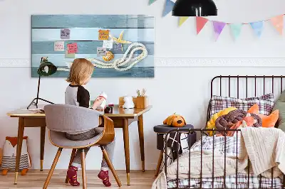 Beschreibbare Magnettafel mit Motiv Bretter mit Pflanzen und Muscheln
