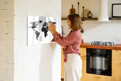 Magnetische Weltkarte schwarze Ausführung zum Beschreiben