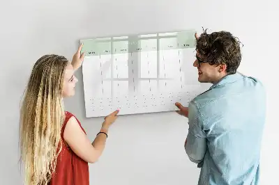 Wochenplaner beschreibbare Magnettafel