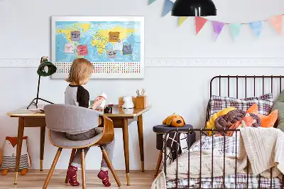 Beschreibbare Magnettafel in Weltkartenoptik