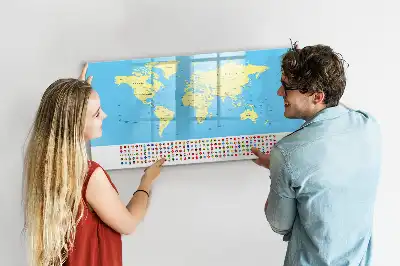 Schreib-Magnettafel in Form einer klassischen Weltkarte