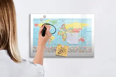 Geografische Weltkarte als beschreibbare Magnettafel