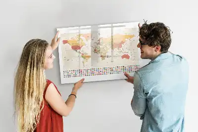 Magnetische Weltkarte als beschreibbare Magnettafel