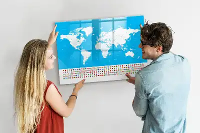 Beschreibbare Magnettafel mit Staatskonturen
