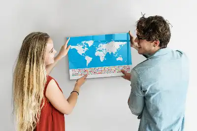 Beschreibbare Magnettafel mit Staatskonturen