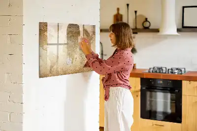 Beschreibbare Magnettafel mit Vintage Weltkartenmotiv