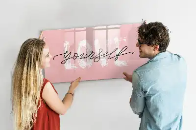 Beschreibbare Magnettafel mit dem Text Liebe dich selbst