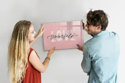 Beschreibbare Magnettafel mit dem Text Liebe dich selbst