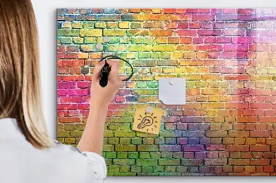 Schreib-Magnettafel in Form einer bemalten Wand