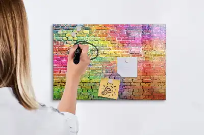 Schreib-Magnettafel in Form einer bemalten Wand