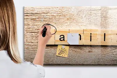Beschreibbare Magnettafel mit dem Design Familie