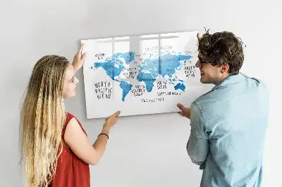 Schreib-Magnettafel in Form einer blauen Weltkarte