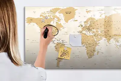 Politische Weltkarte als beschreibbare Magnettafel