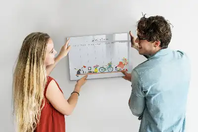 Beschreibbare Magnettafel als praktischer Wochenplaner