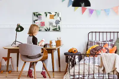 Beschreibbare Magnettafel in Blätterrahmen-Optik