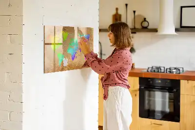 Beschreibbare Magnettafel in Form einer Regenbogen-Weltkarte