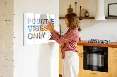Schreib-Magnettafel mit positivem Zitat
