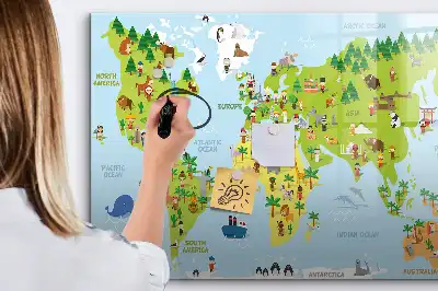 Kulturelle Weltkarte als beschreibbare Magnettafel