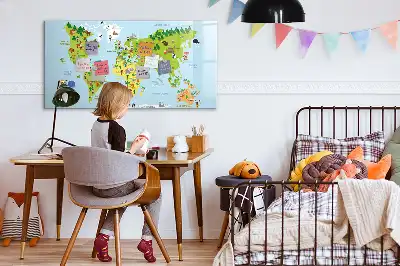 Kulturelle Weltkarte als beschreibbare Magnettafel