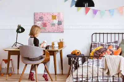 Beschreibbare Magnettafel im Design Ziegelwand