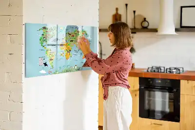 Beschreibbare Magnettafel mit Tier-Weltkarte