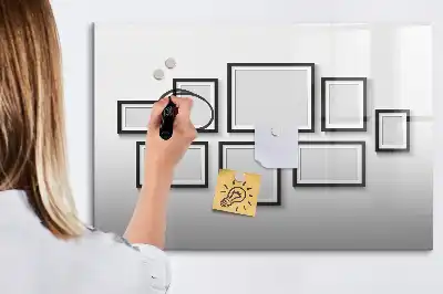 Magnetische Schreibtafel mit schwarzem Rahmen