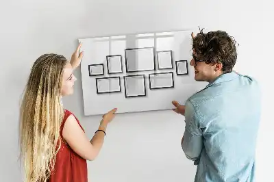 Magnetische Schreibtafel mit schwarzem Rahmen