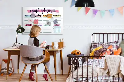 Beschreibbare Magnettafel für das Wochenmenü