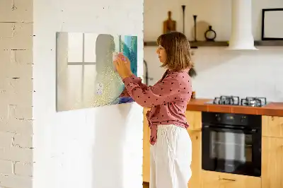 Beschreibbare Magnettafel in buntem Marmor-Design
