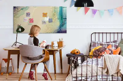 Beschreibbare Magnettafel in buntem Marmor-Design