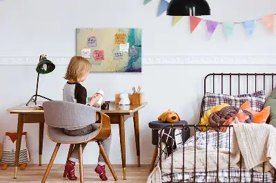 Beschreibbare Magnettafel in buntem Marmor-Design