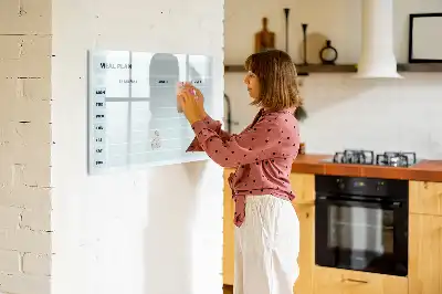 Beschreibbare Magnettafel in Pastell als Mahlzeitenplan
