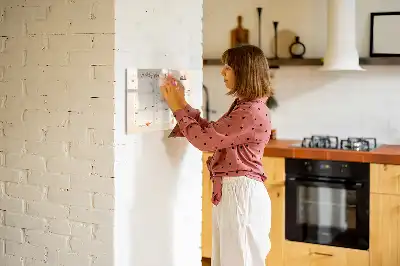 Beschreibbare Magnettafel als Wochenplaner