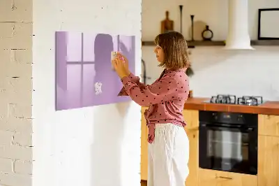 Beschreibbare Magnettafel in Flieder
