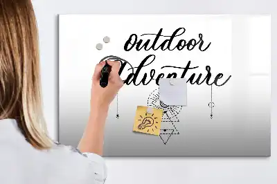 Beschreibbare Magnettafel für Outdoor-Abenteuer