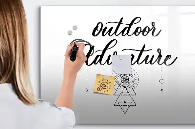 Beschreibbare Magnettafel für Outdoor-Abenteuer