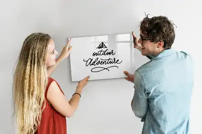 Beschreibbare Magnettafel für Outdoor-Abenteuer