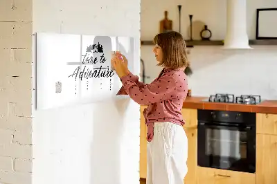 Beschreibbare Magnettafel mit Motiv Zeit für Abenteuer