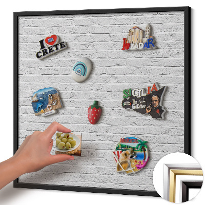 Magnettafel mit schwarzem Rahmen Ziegelwand helle Mauer