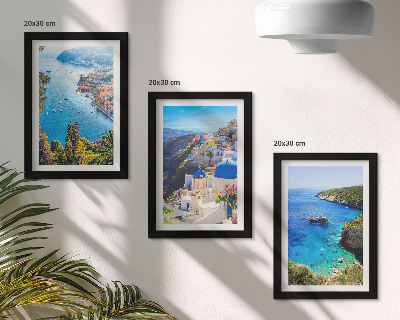 Bilderset mit rahmen Griechische Küstenlandschaft und die Stadt Oia auf Santorin
