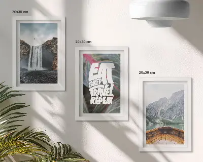 Bilderwand mit Wasserfall, Bergen, Naturlandschaft und Bootsfahrt