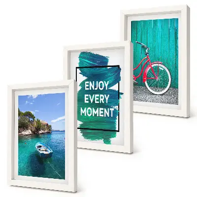 Bilderwand mit Meeresblick und inspirierendem Motiv für Boote und Fahrräder
