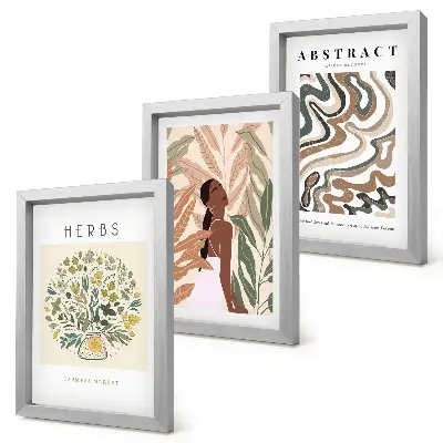 Bilderwand mit minimalistischen Postern in Boho-Ästhetik und Pastellfarben