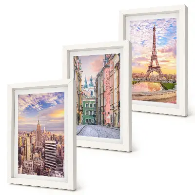 Bilderwand mit dem Blick auf die Städte New York, Paris und Warschau in der Abenddämmerung