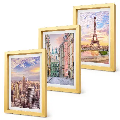 Bilderwand mit dem Blick auf die Städte New York, Paris und Warschau in der Abenddämmerung