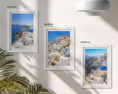 Bilderwand mit Landschaftsansichten der Stadt Oia auf Santorin in Griechenland