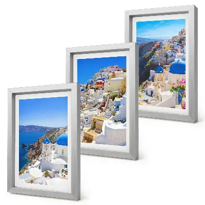 Bilderwand mit Landschaftsansichten der Stadt Oia auf Santorin in Griechenland