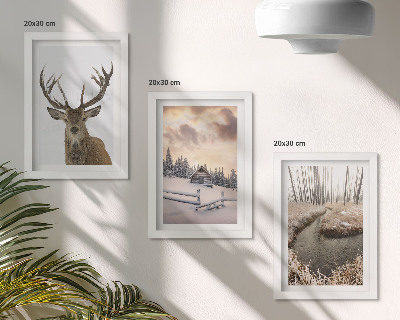 Bilderwand Winterlandschaft mit einer Hirschhütte und einem Bach
