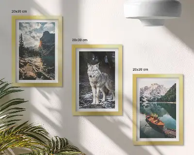 Fotowand mit Bergen, Seen und einem Wolf in natürlicher Umgebung